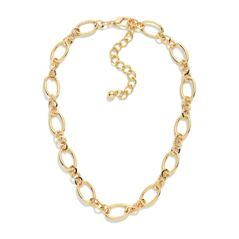 Oval & Small Hoop Link Chain Link Necklace