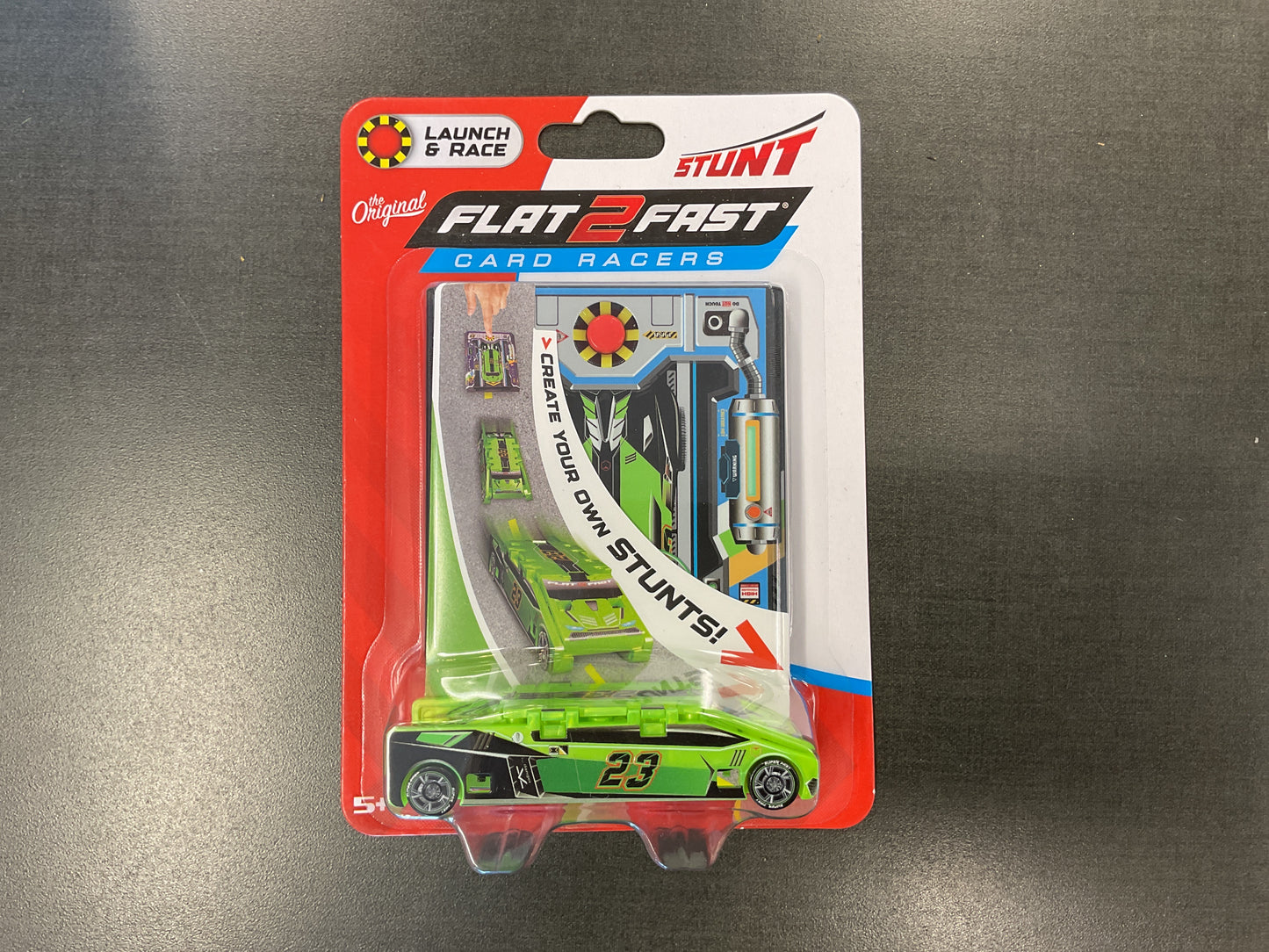 Flat 2 Fast Card Racers: The Original Vehicle Launcher