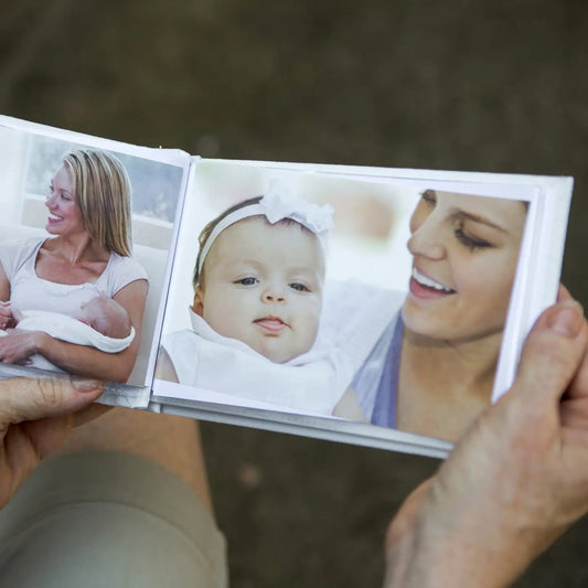 Grandma's Joy Brag Book: Photo Album For Grandmother
