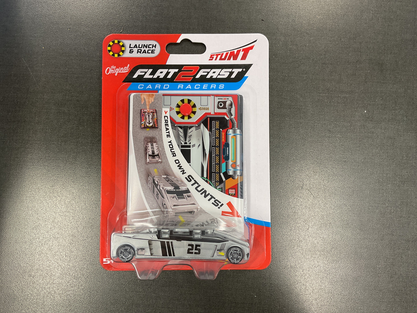 Flat 2 Fast Card Racers: The Original Vehicle Launcher