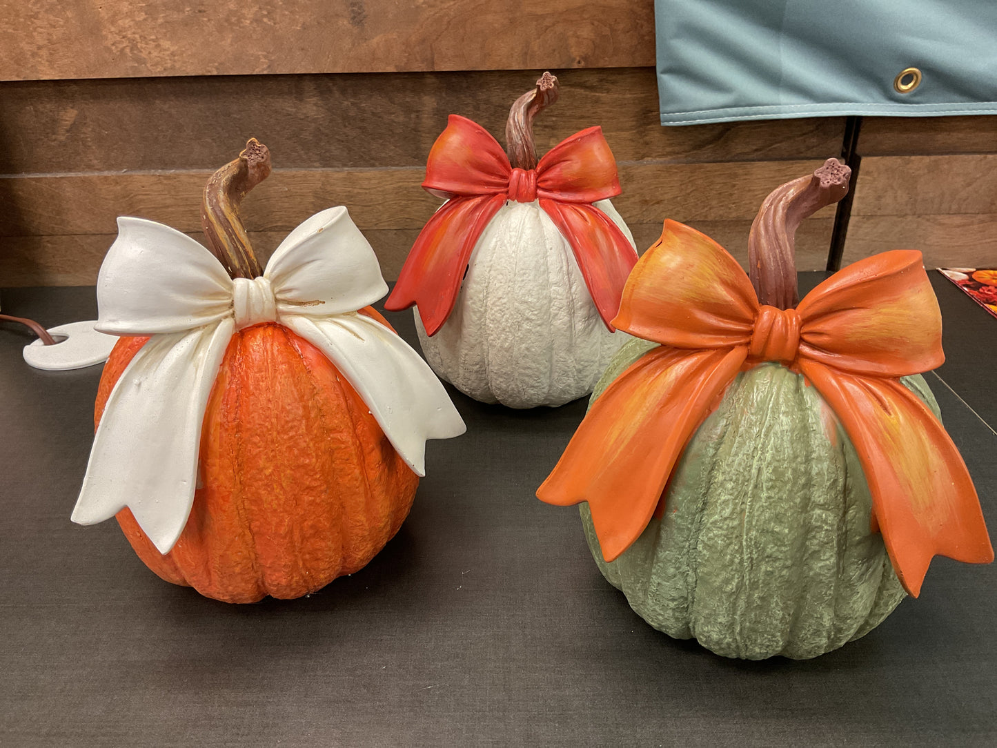 Resin Harvest Pumpkin w/ Bow