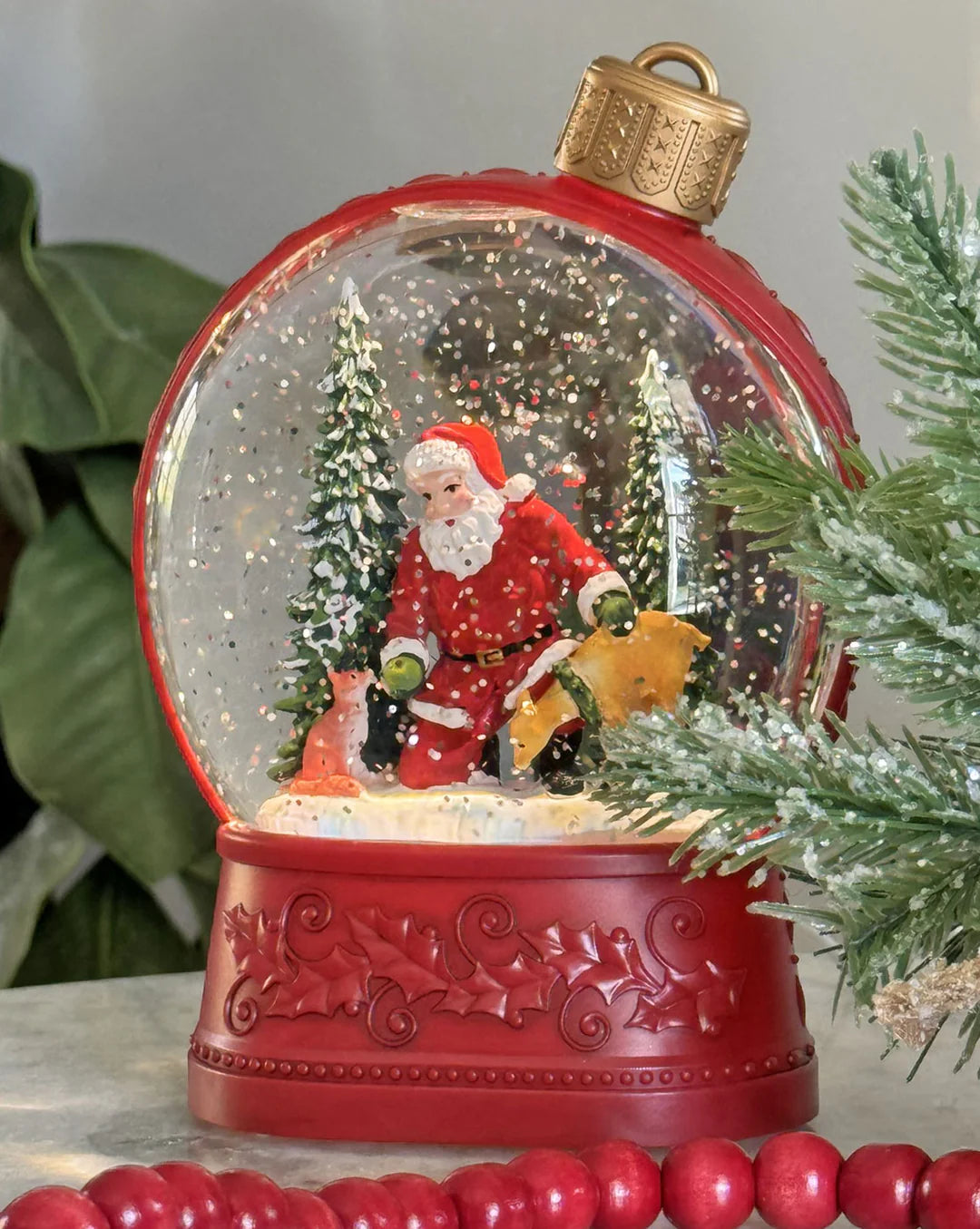Lighted Holiday Spinning Water Globe