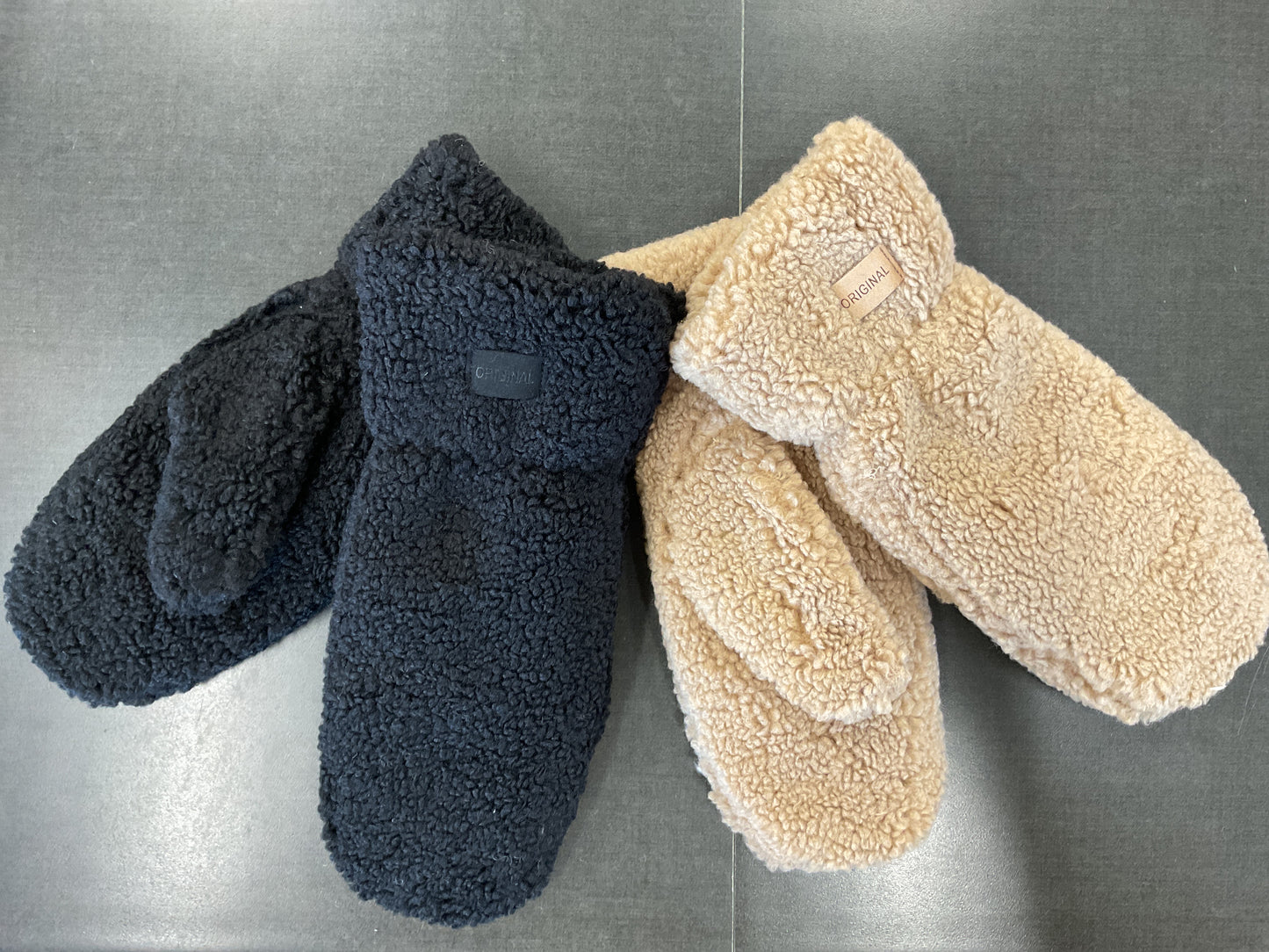 Solid Sherpa Mittens