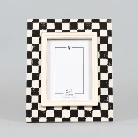 9x11 Wood Photo Frame (5x7pic) Check Decor