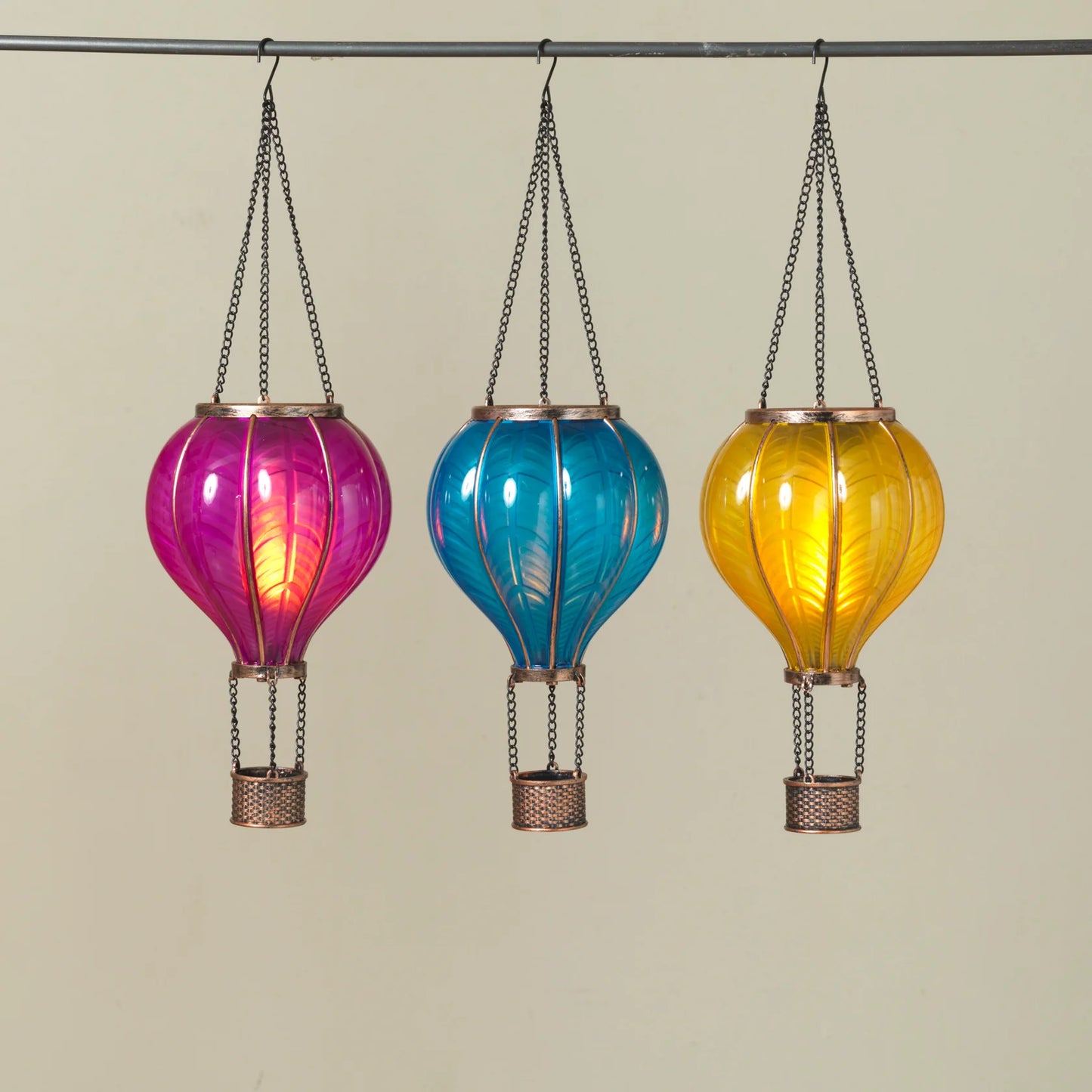 Solar Lighted Hot Air Balloon Decor