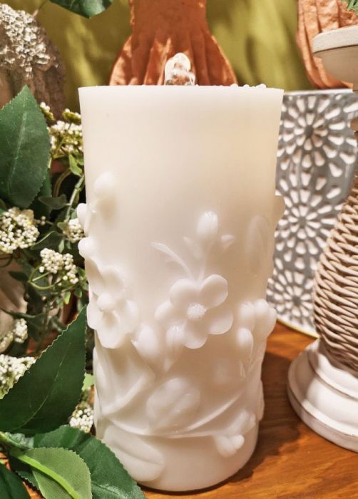 White Jasmine Fountain Candle