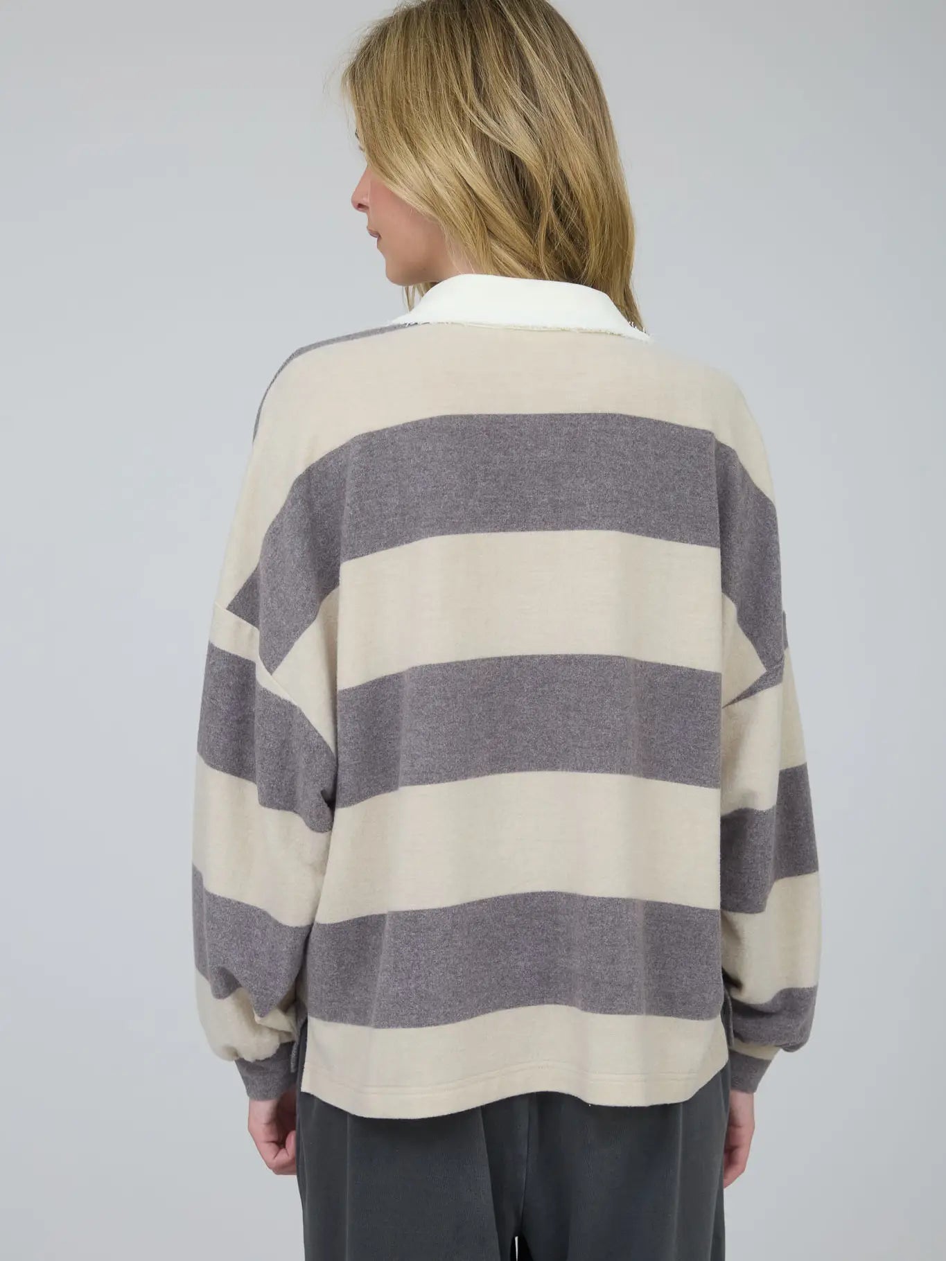 Washed Stripe Contrast Collar Long Sleeve Knit Top