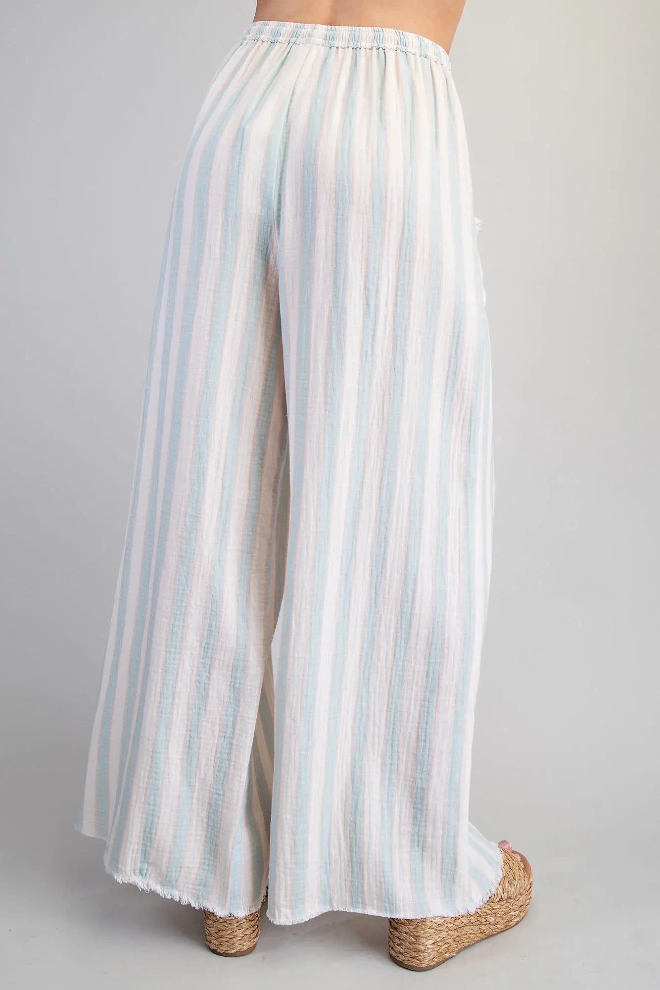 Striped Frayed-Pocket Wide Leg Pants