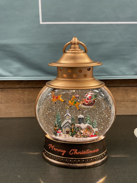 Lighted Spinning Water Globe/ 2 Styles