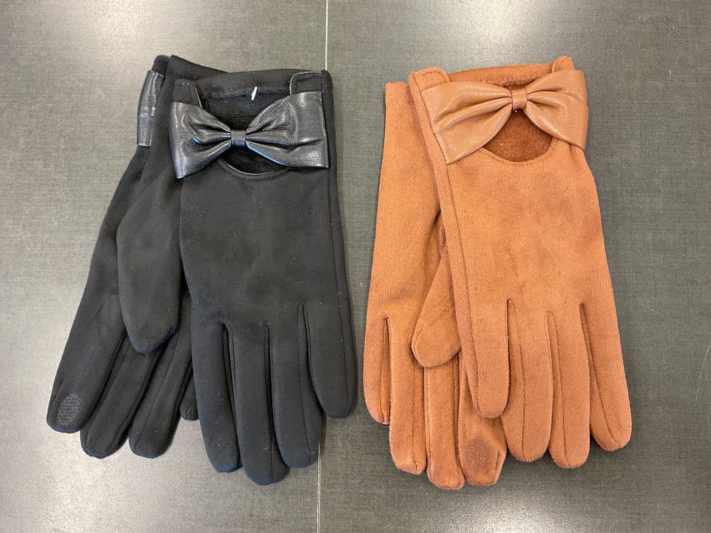 Bow Leatherette Gloves