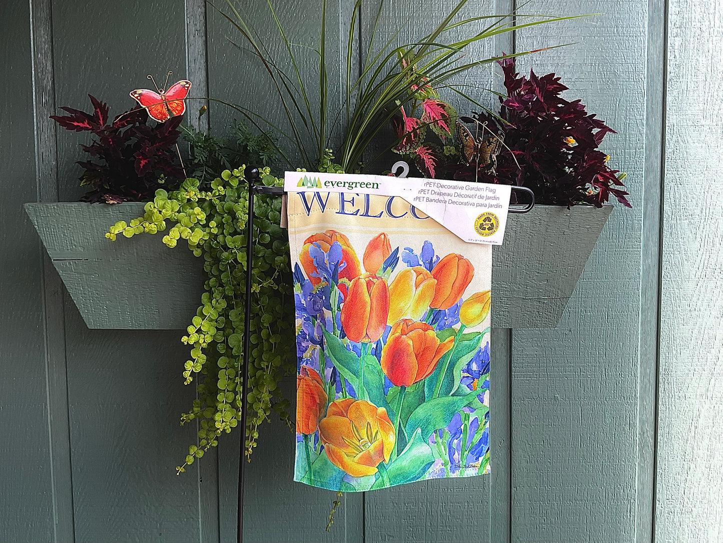 Tulip Welcome Flag