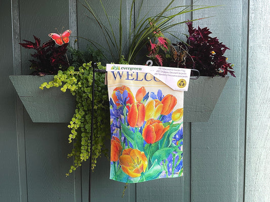 Tulip Welcome Flag