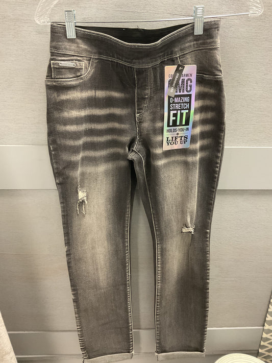 Stretch Fit Straight Leg Jean