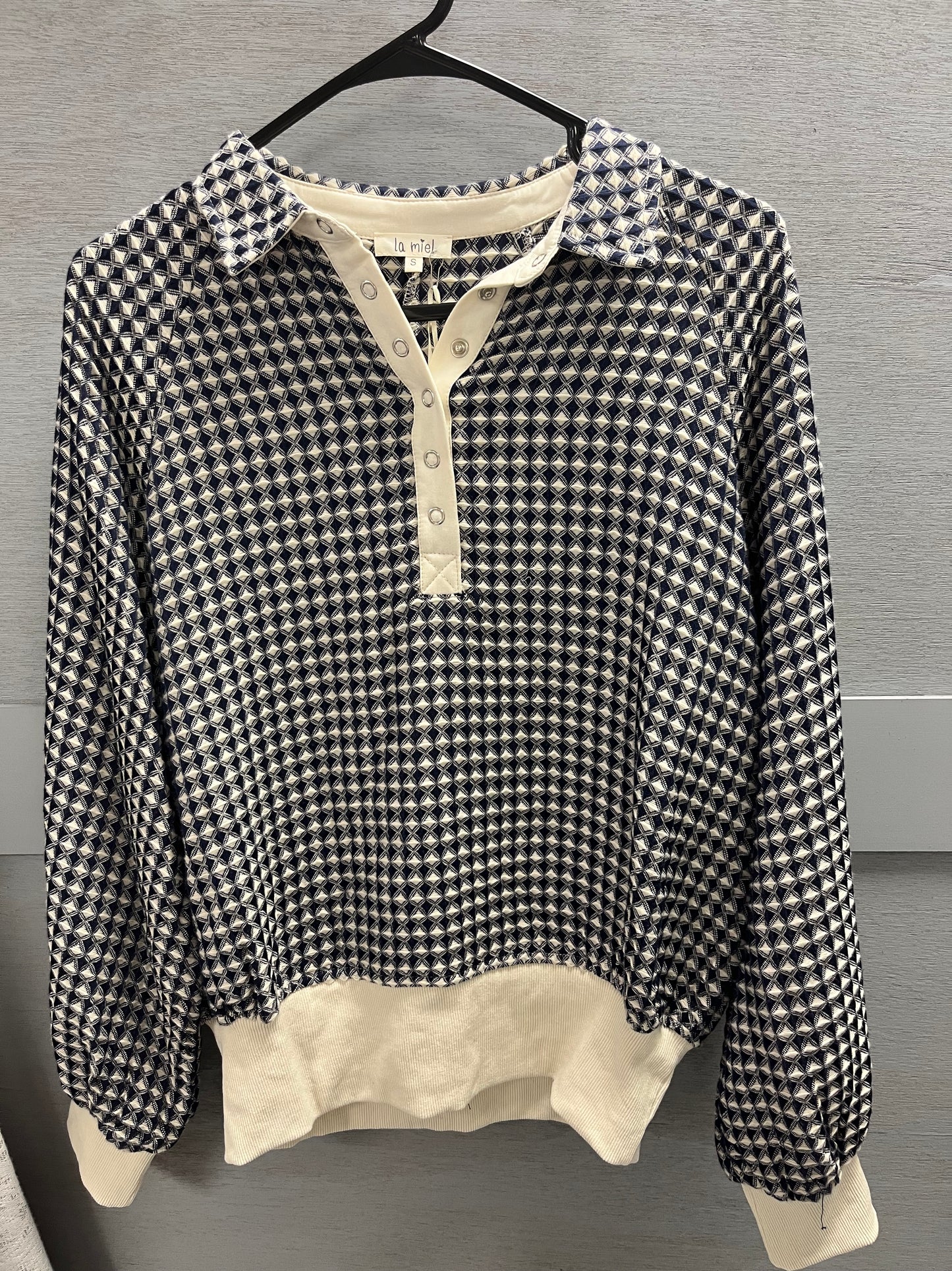 Long Sleeve Diamond Button Shirt