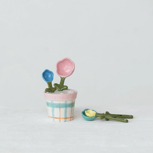Hand-Painted Stoneware Measuring Spoons w/ Pot Holder, Set of 5