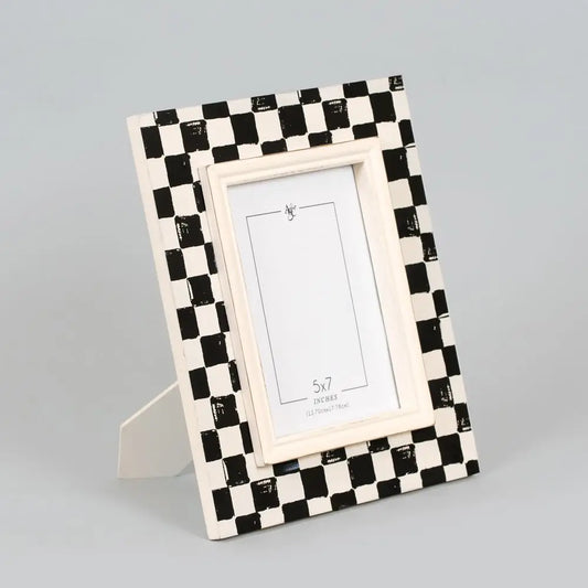 9x11 Wood Photo Frame (5x7pic) Check Decor