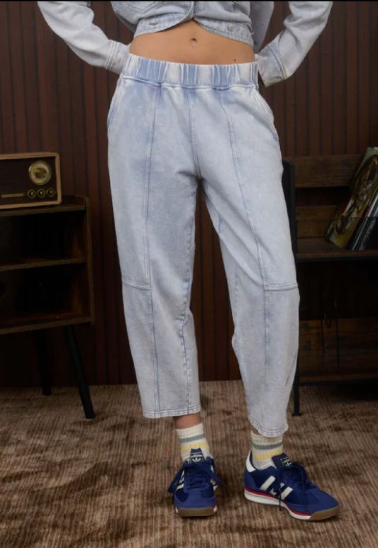 Acid Washed High Waist Capri Joggers